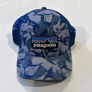 Vintage Patagonia blue camo trucker hat mens